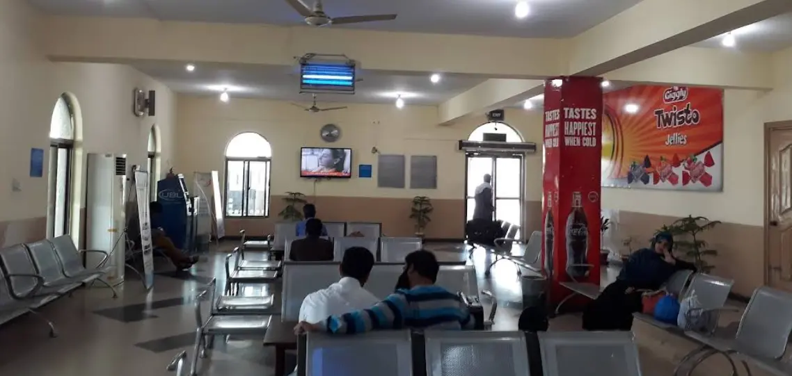 daewoo express bahawalpur waiting area