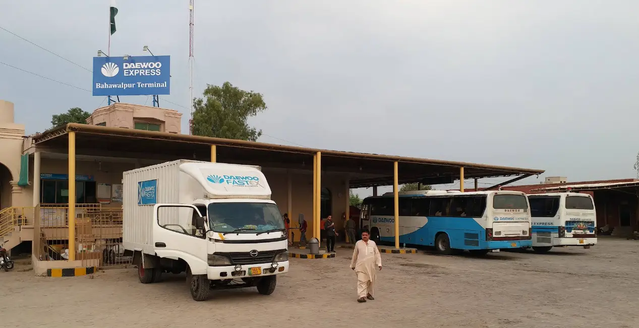 daewoo express bus service bahawalpur