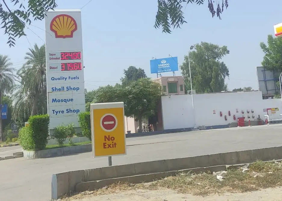 terminal near shell petrol pump