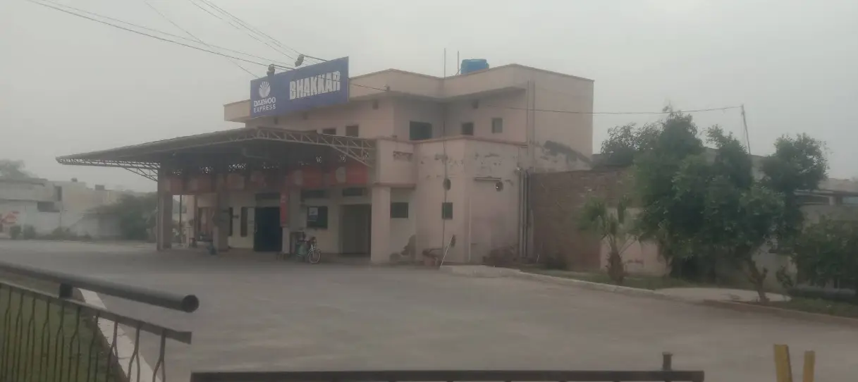 daewoo bus terminal in bhakkar